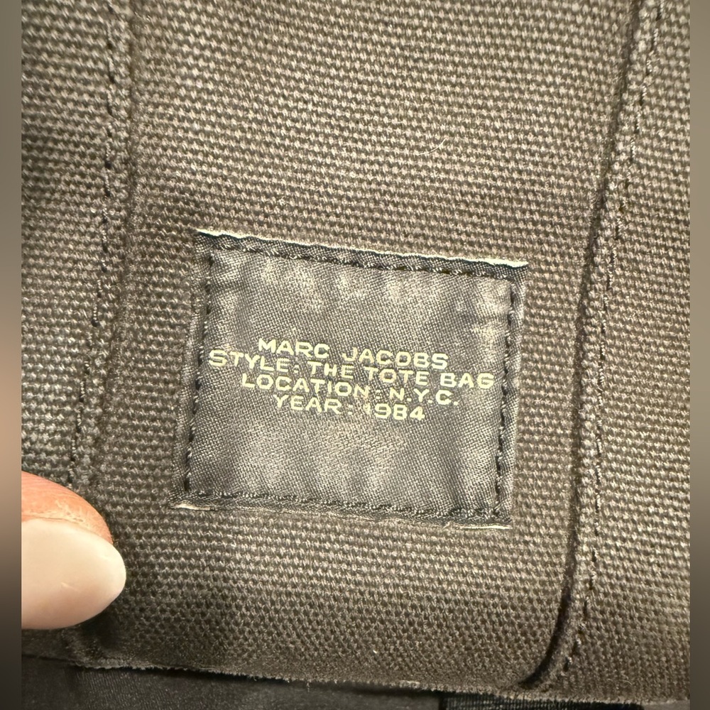 Marc Jacobs The Canvas Small Tote Bag - Picture 13 of 16